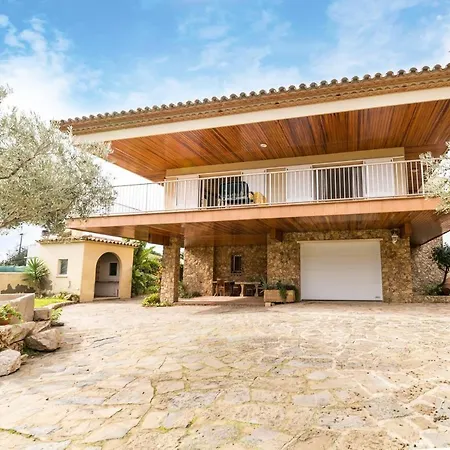 Villa Nuria